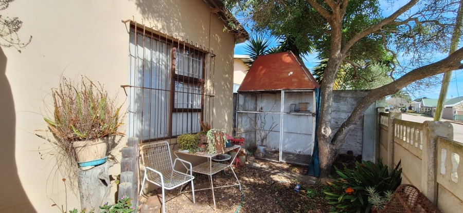 3 Bedroom Property for Sale in Albertinia Western Cape